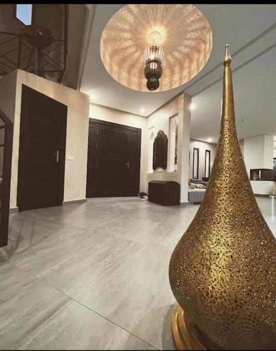 Villa Mattia Piscine Chauffee Sans Vis A Vis Marrakesh Bagian luar foto