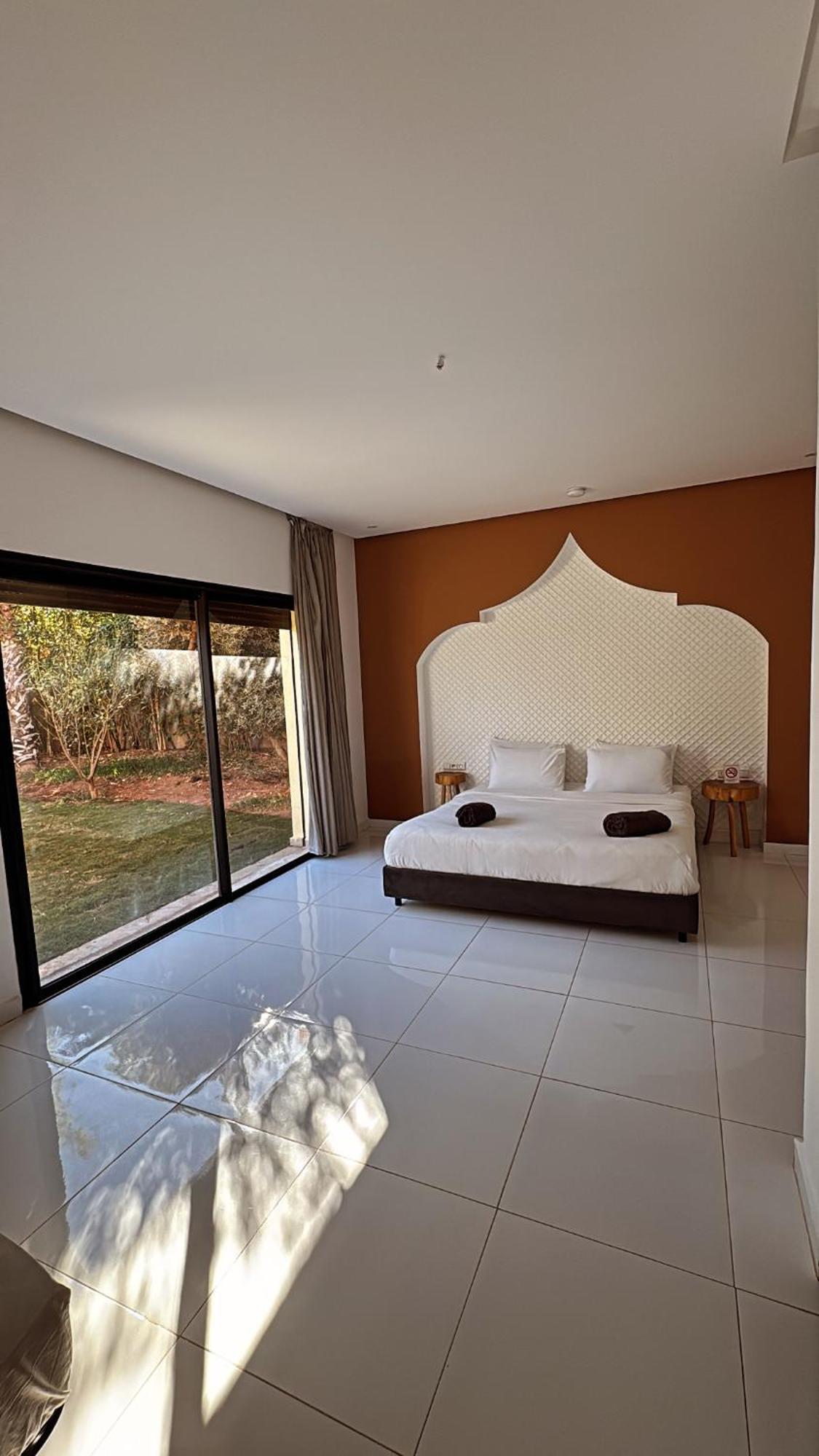 Villa Mattia Piscine Chauffee Sans Vis A Vis Marrakesh Bagian luar foto